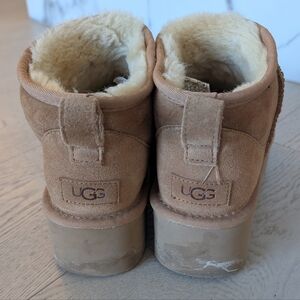 UGG Platform Boots Women 9